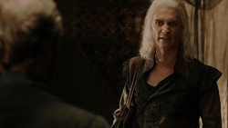 extant_GameOfThrones_1x06-AGoldenCrown_2040