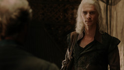 extant_GameOfThrones_1x06-AGoldenCrown_2052