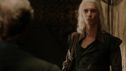 extant_GameOfThrones_1x06-AGoldenCrown_2056