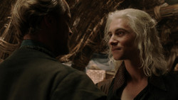 extant_GameOfThrones_1x06-AGoldenCrown_2095