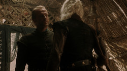 extant_GameOfThrones_1x06-AGoldenCrown_2123
