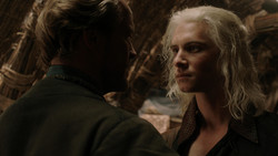 extant_GameOfThrones_1x06-AGoldenCrown_2140