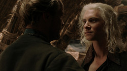 extant_GameOfThrones_1x06-AGoldenCrown_2154