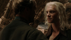 extant_GameOfThrones_1x06-AGoldenCrown_2158