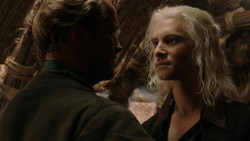 extant_GameOfThrones_1x06-AGoldenCrown_2163