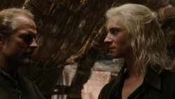 extant_GameOfThrones_1x06-AGoldenCrown_2170