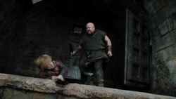extant_GameOfThrones_1x06-AGoldenCrown_2217
