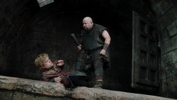 extant_GameOfThrones_1x06-AGoldenCrown_2225
