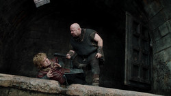 extant_GameOfThrones_1x06-AGoldenCrown_2231