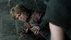 extant_GameOfThrones_1x06-AGoldenCrown_2247
