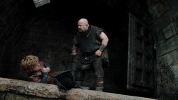 extant_GameOfThrones_1x06-AGoldenCrown_2257