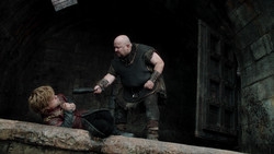extant_GameOfThrones_1x06-AGoldenCrown_2260