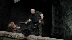 extant_GameOfThrones_1x06-AGoldenCrown_2262
