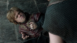 extant_GameOfThrones_1x06-AGoldenCrown_2265