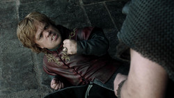extant_GameOfThrones_1x06-AGoldenCrown_2314
