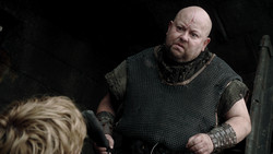 extant_GameOfThrones_1x06-AGoldenCrown_2317