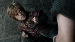 extant_GameOfThrones_1x06-AGoldenCrown_2331