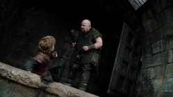 extant_GameOfThrones_1x06-AGoldenCrown_2381