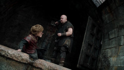 extant_GameOfThrones_1x06-AGoldenCrown_2385