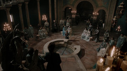 extant_GameOfThrones_1x06-AGoldenCrown_2450