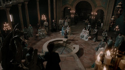 extant_GameOfThrones_1x06-AGoldenCrown_2452