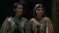 extant_GameOfThrones_1x06-AGoldenCrown_2587
