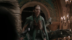 extant_GameOfThrones_1x06-AGoldenCrown_2597