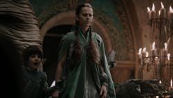 extant_GameOfThrones_1x06-AGoldenCrown_2599