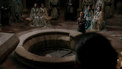 extant_GameOfThrones_1x06-AGoldenCrown_2609
