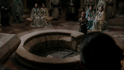 extant_GameOfThrones_1x06-AGoldenCrown_2610