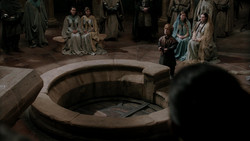extant_GameOfThrones_1x06-AGoldenCrown_2611