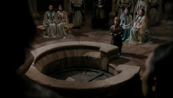 extant_GameOfThrones_1x06-AGoldenCrown_2623