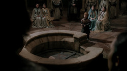 extant_GameOfThrones_1x06-AGoldenCrown_2624