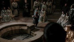 extant_GameOfThrones_1x06-AGoldenCrown_2672