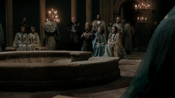 extant_GameOfThrones_1x06-AGoldenCrown_2687