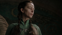 extant_GameOfThrones_1x06-AGoldenCrown_2734