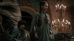 extant_GameOfThrones_1x06-AGoldenCrown_2750