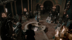 extant_GameOfThrones_1x06-AGoldenCrown_2760