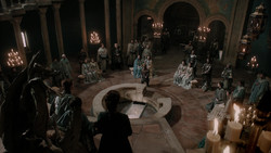 extant_GameOfThrones_1x06-AGoldenCrown_2761