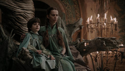 extant_GameOfThrones_1x06-AGoldenCrown_2831