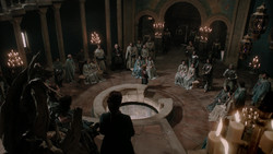 extant_GameOfThrones_1x06-AGoldenCrown_2858