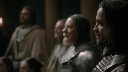 extant_GameOfThrones_1x06-AGoldenCrown_2951