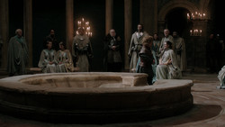 extant_GameOfThrones_1x06-AGoldenCrown_2971