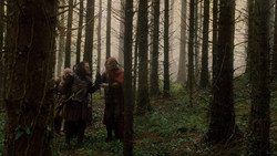 extant_GameOfThrones_1x06-AGoldenCrown_3022