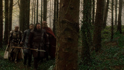 extant_GameOfThrones_1x06-AGoldenCrown_3032