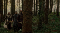 extant_GameOfThrones_1x06-AGoldenCrown_3033