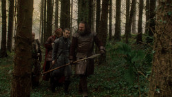 extant_GameOfThrones_1x06-AGoldenCrown_3038