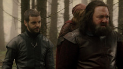 extant_GameOfThrones_1x06-AGoldenCrown_3089