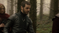extant_GameOfThrones_1x06-AGoldenCrown_3092