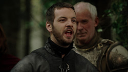 extant_GameOfThrones_1x06-AGoldenCrown_3138